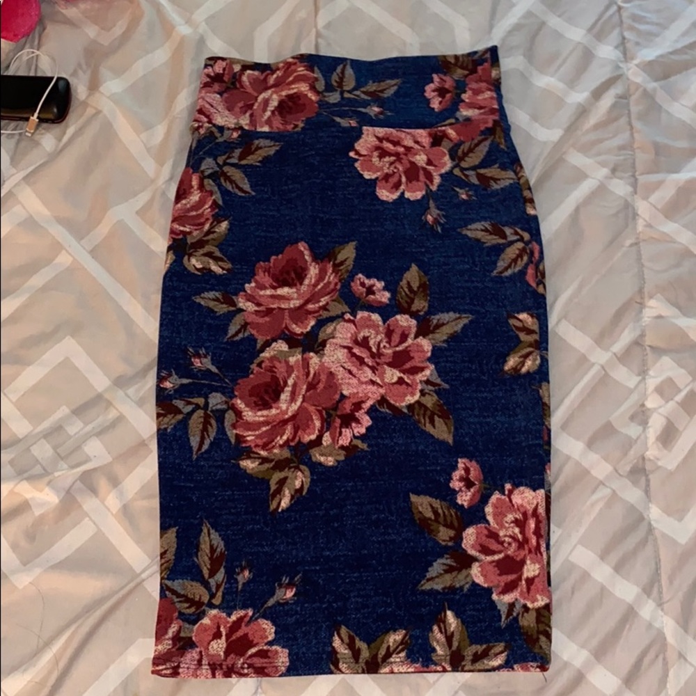 Pencil skirt